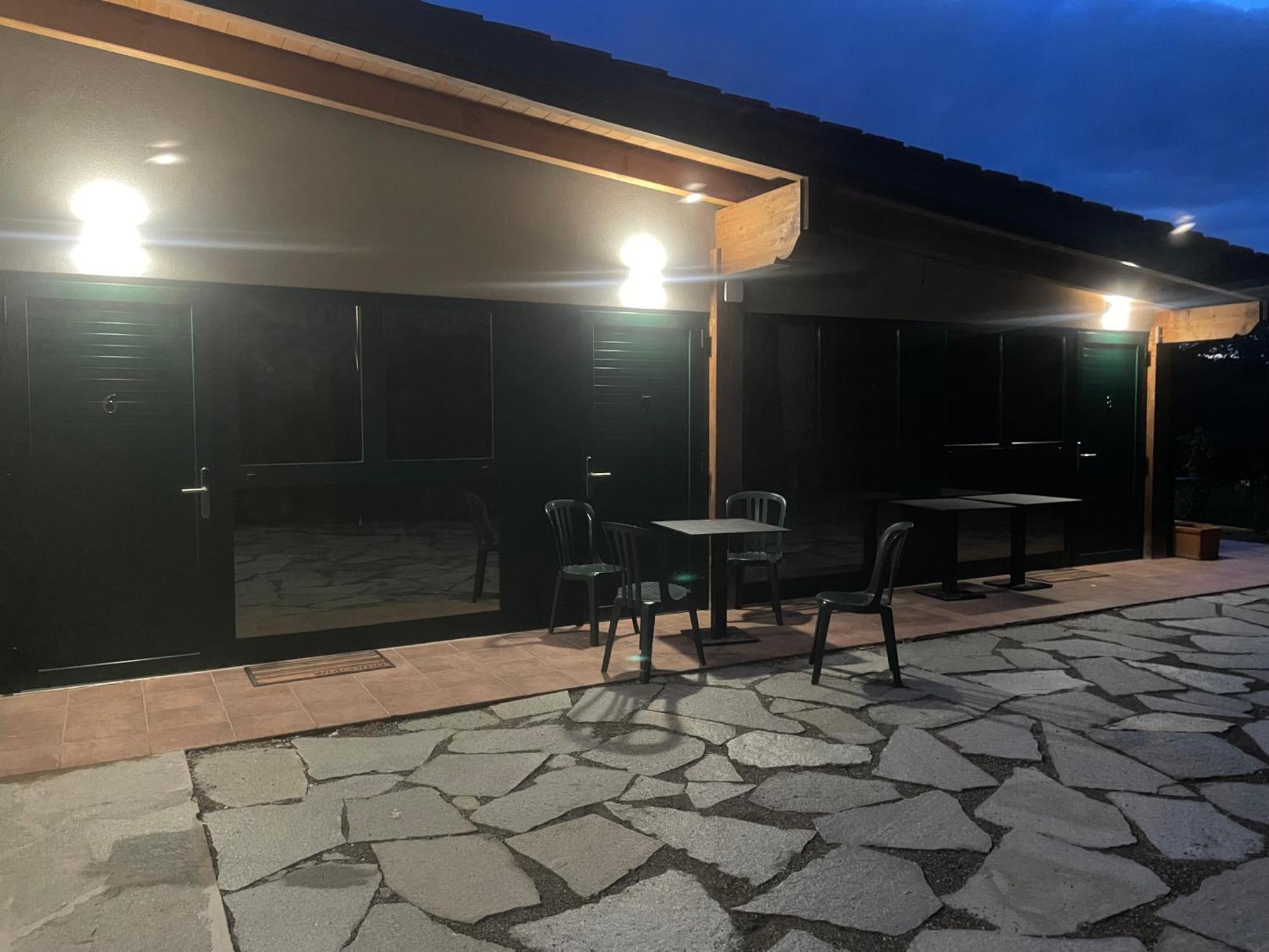Locanda Dell'Oca Bianca Como Exterior foto